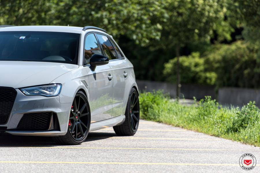Детали экстерьера Audi RS3 Avant on Vossen Wheels (VPS-301) 2017 года  (фото 24 из 30)
